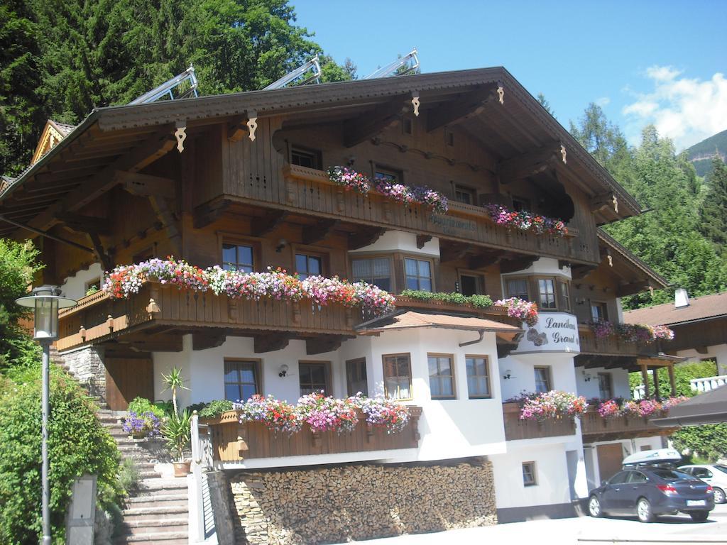 Landhaus Granat Mayrhofen Kültér fotó