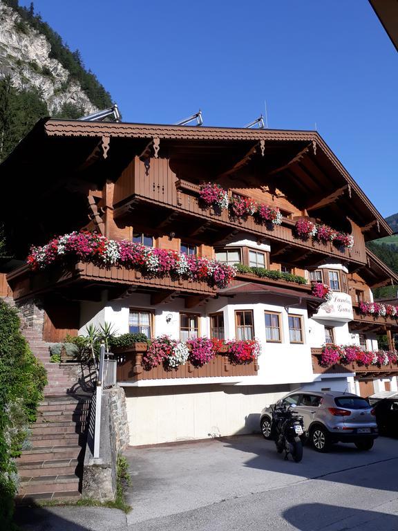 Landhaus Granat Mayrhofen Kültér fotó